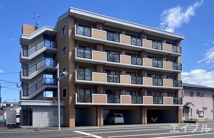 ARTHU-WIN.D.赤間の物件外観写真