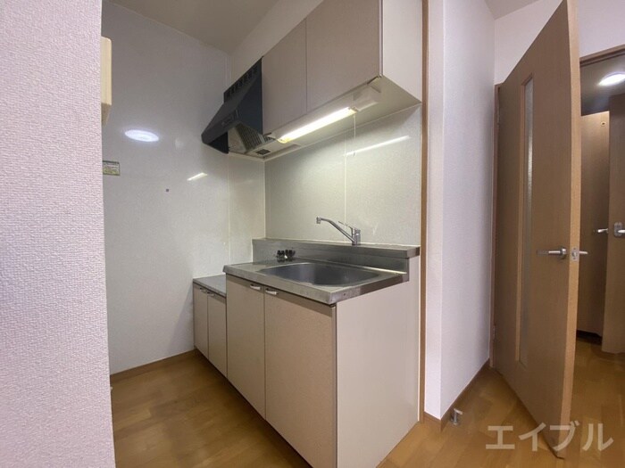 ARTHU-WIN.D.赤間の物件内観写真