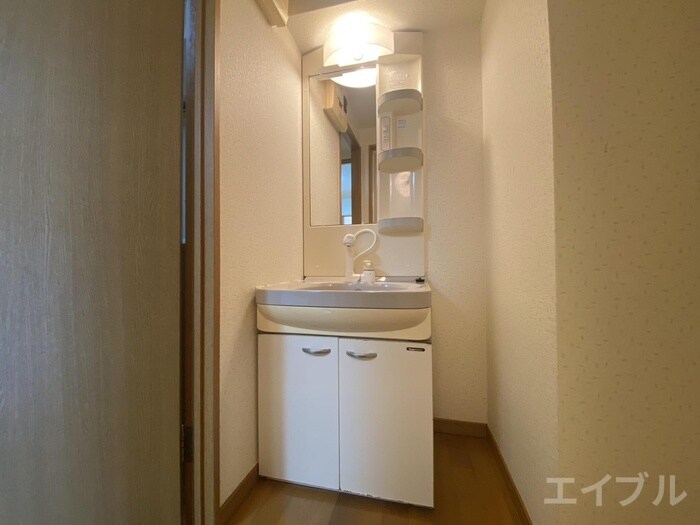 ARTHU-WIN.D.赤間の物件内観写真