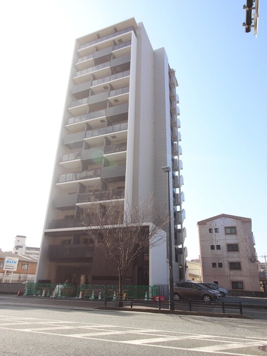 サヴォイラルカンジュ（703）の物件外観写真