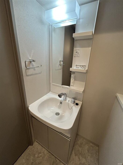 ｸﾞﾗﾝﾌｫｰﾚﾌﾟﾗｲﾑ千早（７０３）の物件内観写真