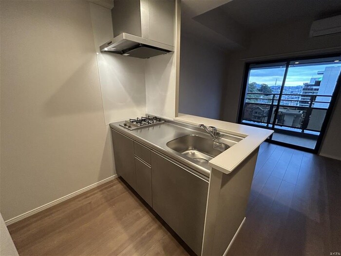 ｸﾞﾗﾝﾌｫｰﾚﾌﾟﾗｲﾑ千早（７０４）の物件内観写真