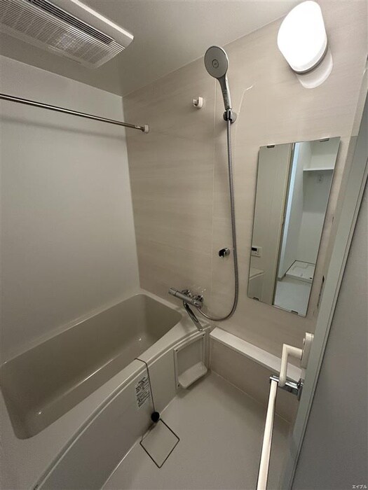 ｸﾞﾗﾝﾌｫｰﾚﾌﾟﾗｲﾑ千早（８０２）の物件内観写真