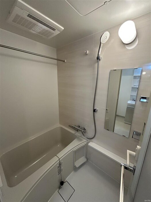 ｸﾞﾗﾝﾌｫｰﾚﾌﾟﾗｲﾑ千早（８０３）の物件内観写真