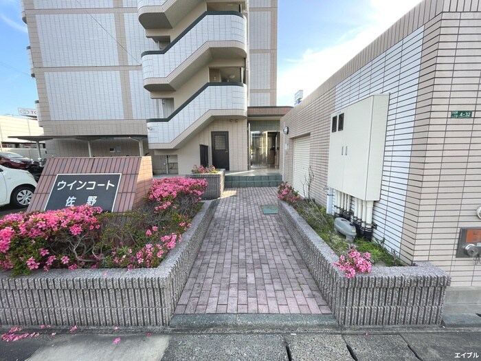 ウィンコ－ト佐野の物件外観写真