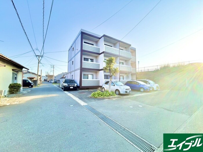 ルプレ今の庄の物件外観写真