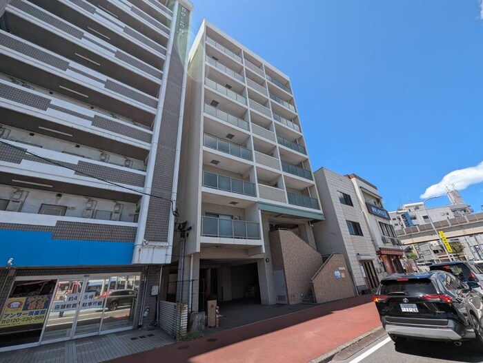 アビタシオン清水の物件外観写真