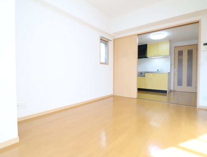 ベルドール赤間の物件内観写真