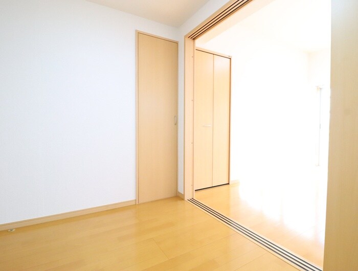 ベルドール赤間の物件内観写真