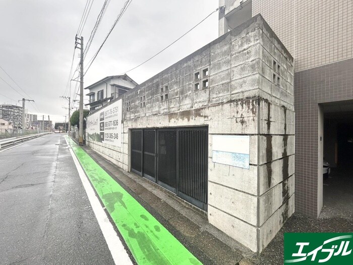 ランドスペ－スの物件外観写真