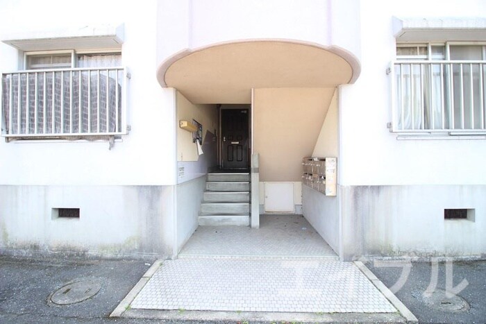 コーポ岩戸の物件外観写真