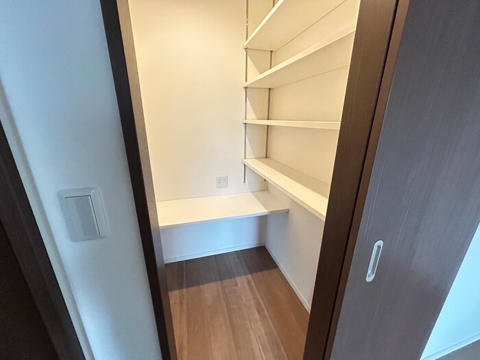 YAKUIN　SQUAREの物件内観写真