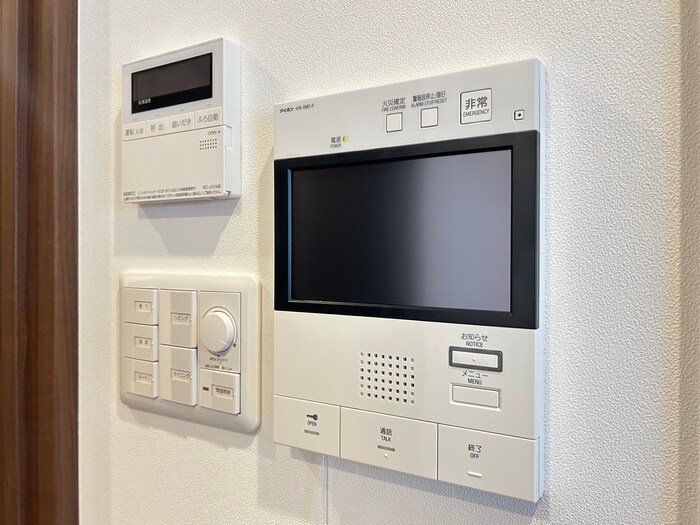 YAKUIN　SQUAREの物件内観写真