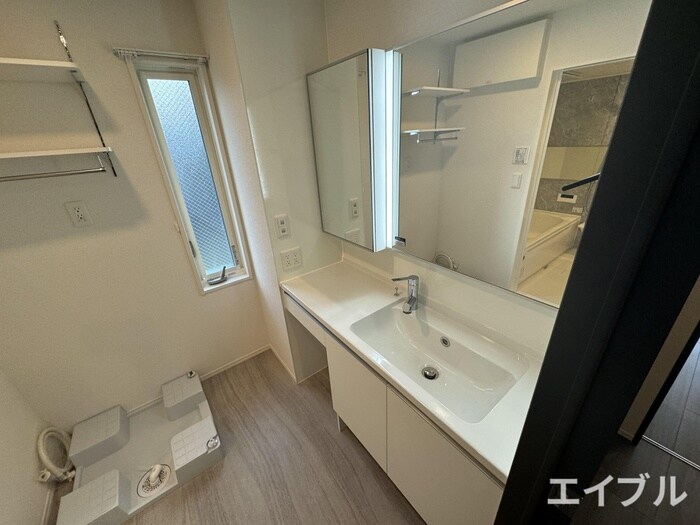 アルカンジュ東合川の物件内観写真