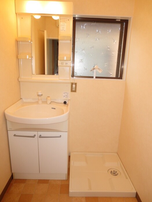 日の出ハイツ２の物件内観写真