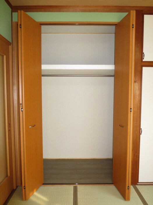 日の出ハイツ２の物件内観写真