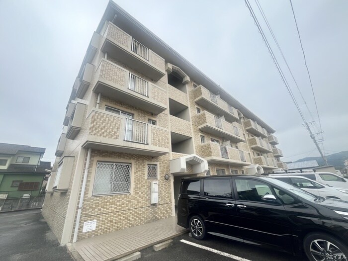 エクセレントフジの物件外観写真