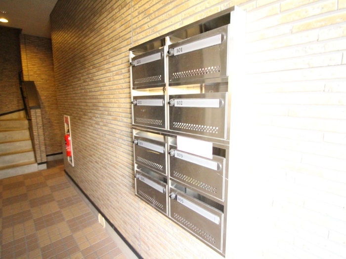 ピュア姪浜七番館の物件外観写真