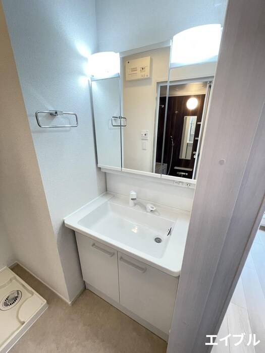 ファミリア長門石の物件内観写真