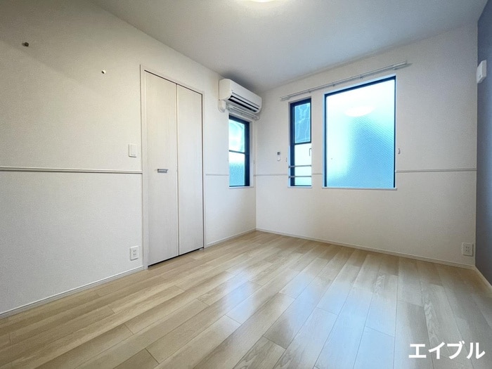 ファミリア長門石の物件内観写真