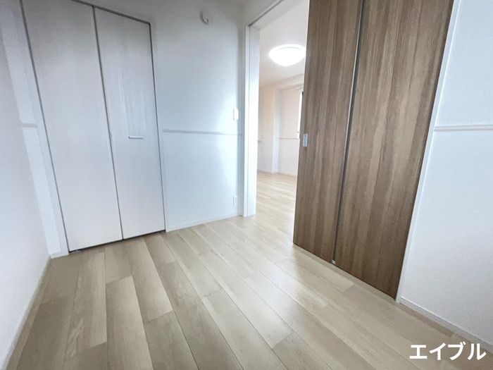 ファミリア長門石の物件内観写真