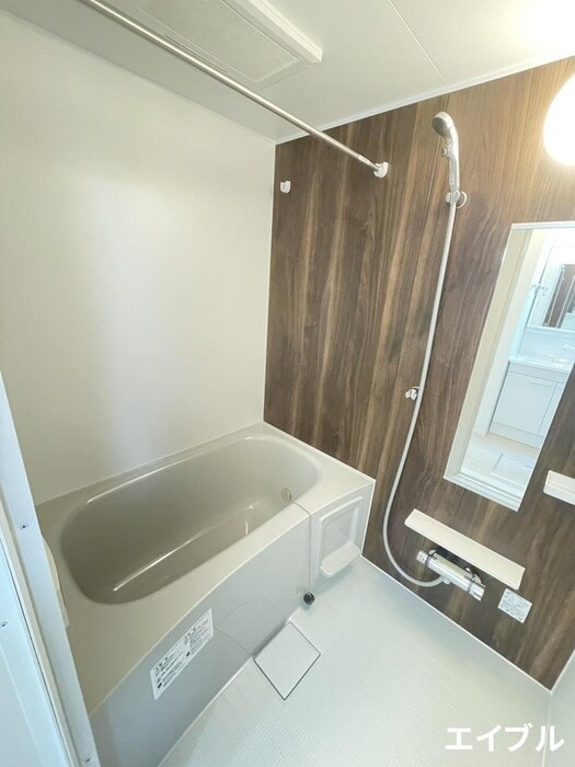 ファミリア長門石の物件内観写真