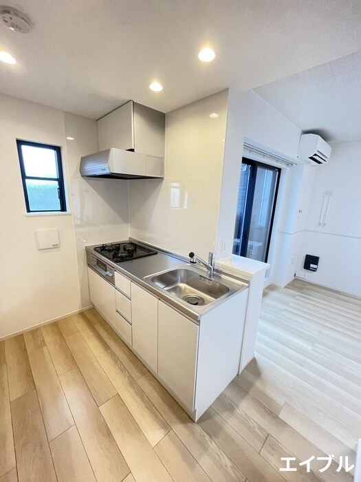 ファミリア長門石の物件内観写真