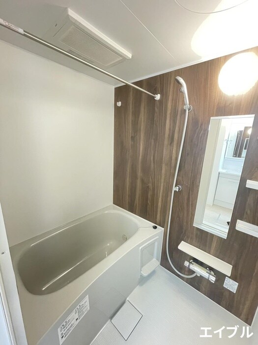 ファミリア長門石の物件内観写真