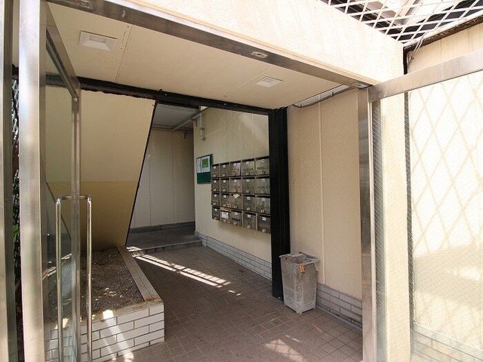 シャトル高取南の物件外観写真