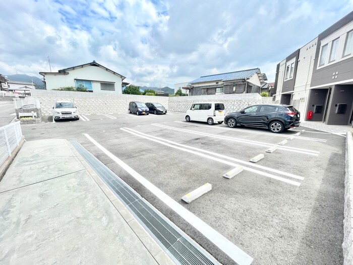 Freedomの物件外観写真