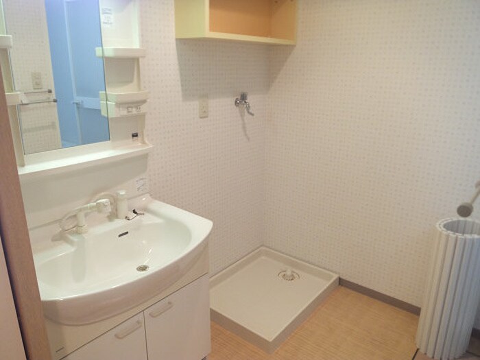 ピュアライフ砂津ビルの物件内観写真