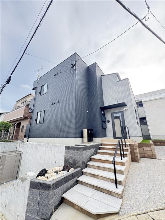 Bo　LAGOMの物件外観写真