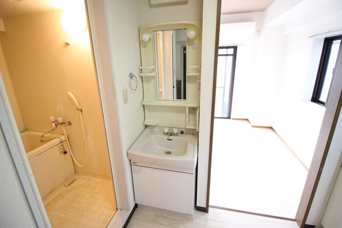 ファビラスマンションの物件内観写真