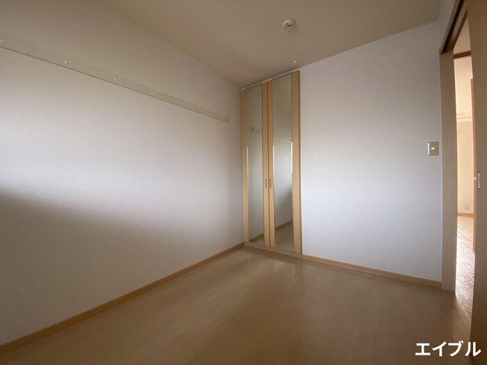 エバ－プレイスひかりの物件内観写真