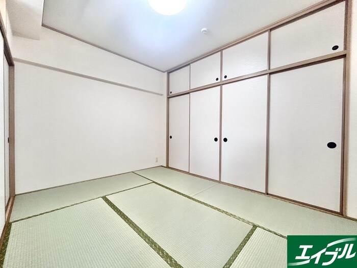 シャトレ和白丘の物件内観写真