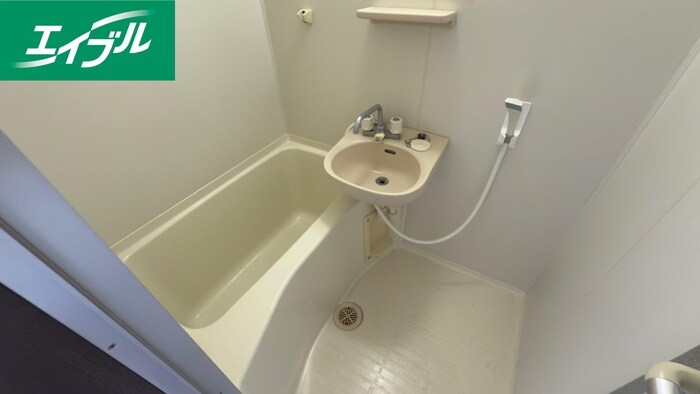 クレアトゥ－ル４６の物件内観写真