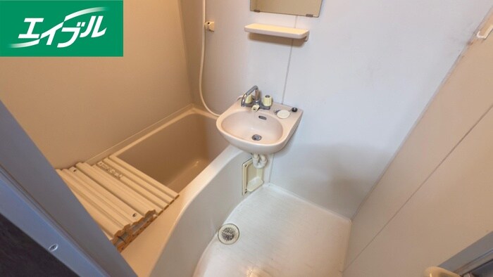 クレアトゥ－ル４６の物件内観写真