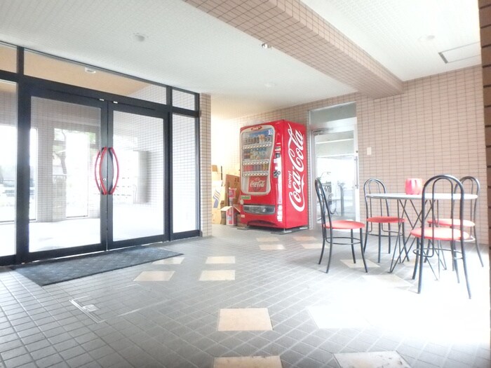 クレアトゥ－ル４６の物件外観写真