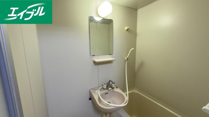 クレアトゥ－ル４６の物件内観写真