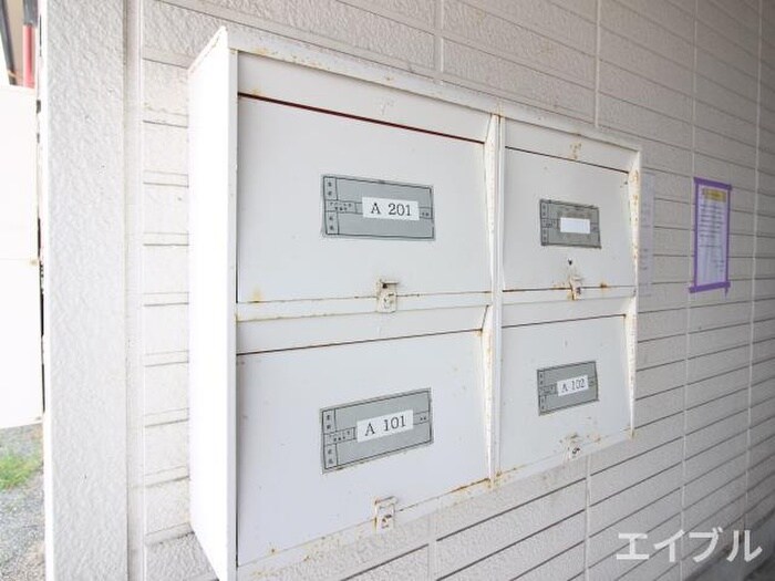 リヴィエール志免Ａの物件外観写真