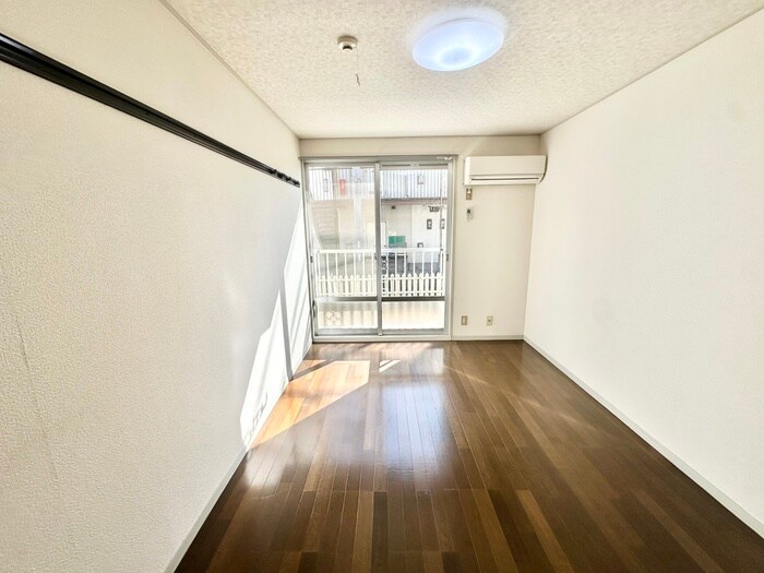 ルーブル折尾の物件内観写真