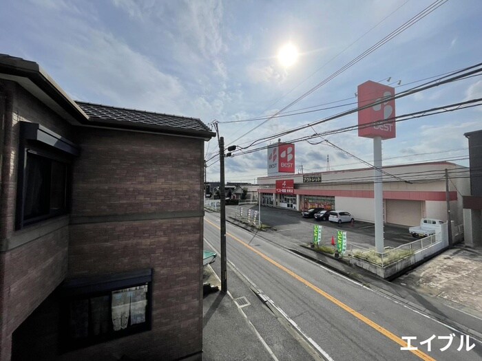 Ｌｅａｆ津福駅南の物件内観写真