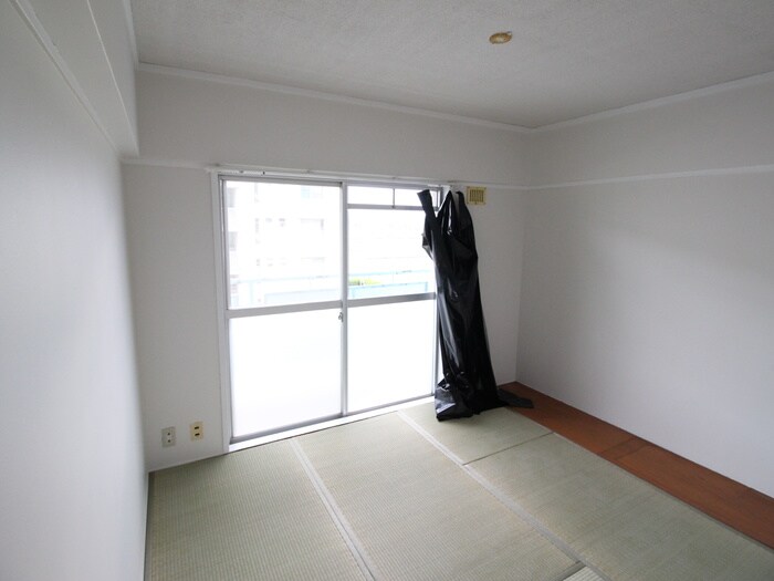 ビレッジハウス直方2号棟の物件内観写真