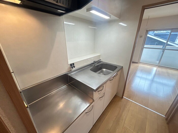 ヒルズ唐湊の物件内観写真