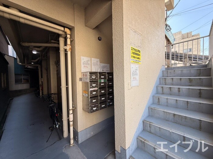 エクセル甲突の物件外観写真