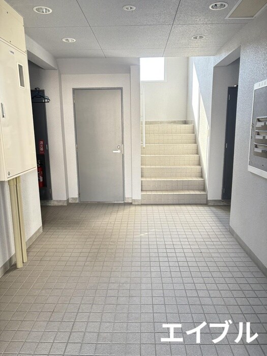 PEACE STOPの物件外観写真