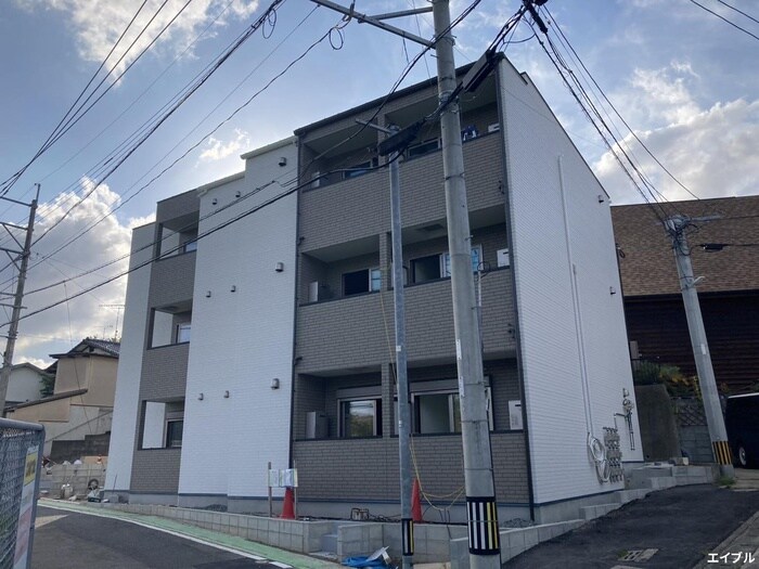 Le Lien Blanc 空港前の物件外観写真