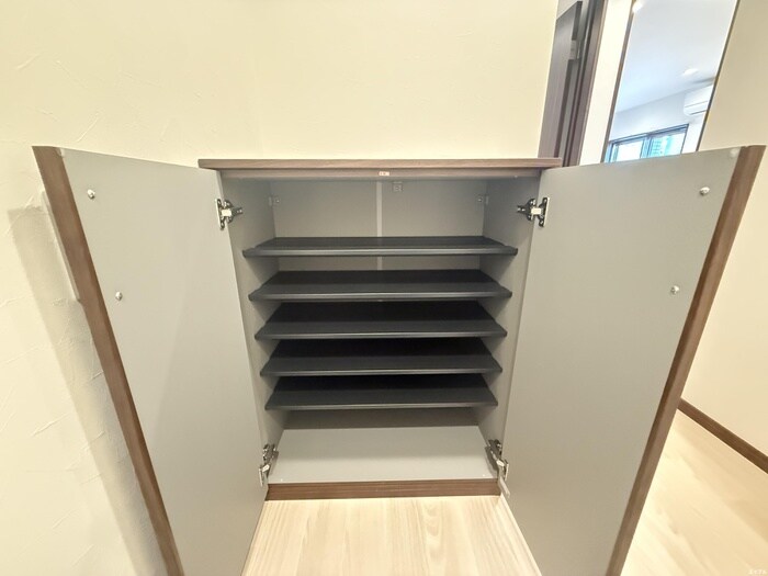 Le Lien Blanc 空港前の物件内観写真