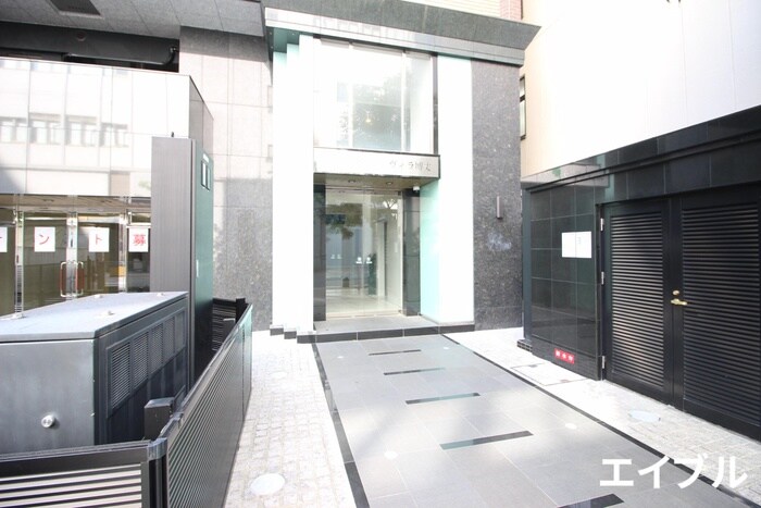 ヴィラ博丈下川端の物件外観写真