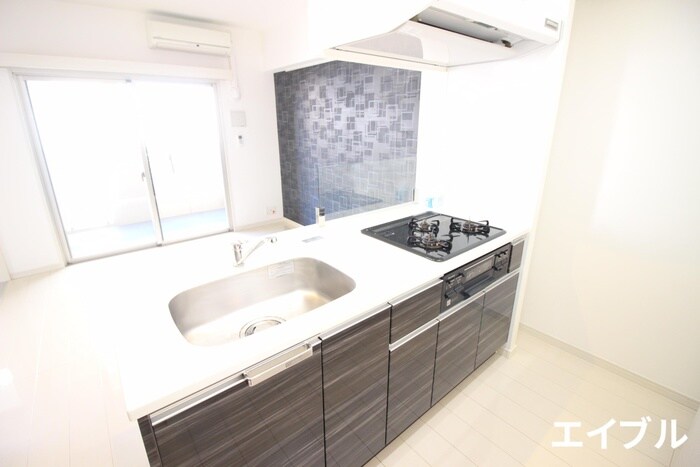 ヴィラ博丈下川端の物件内観写真